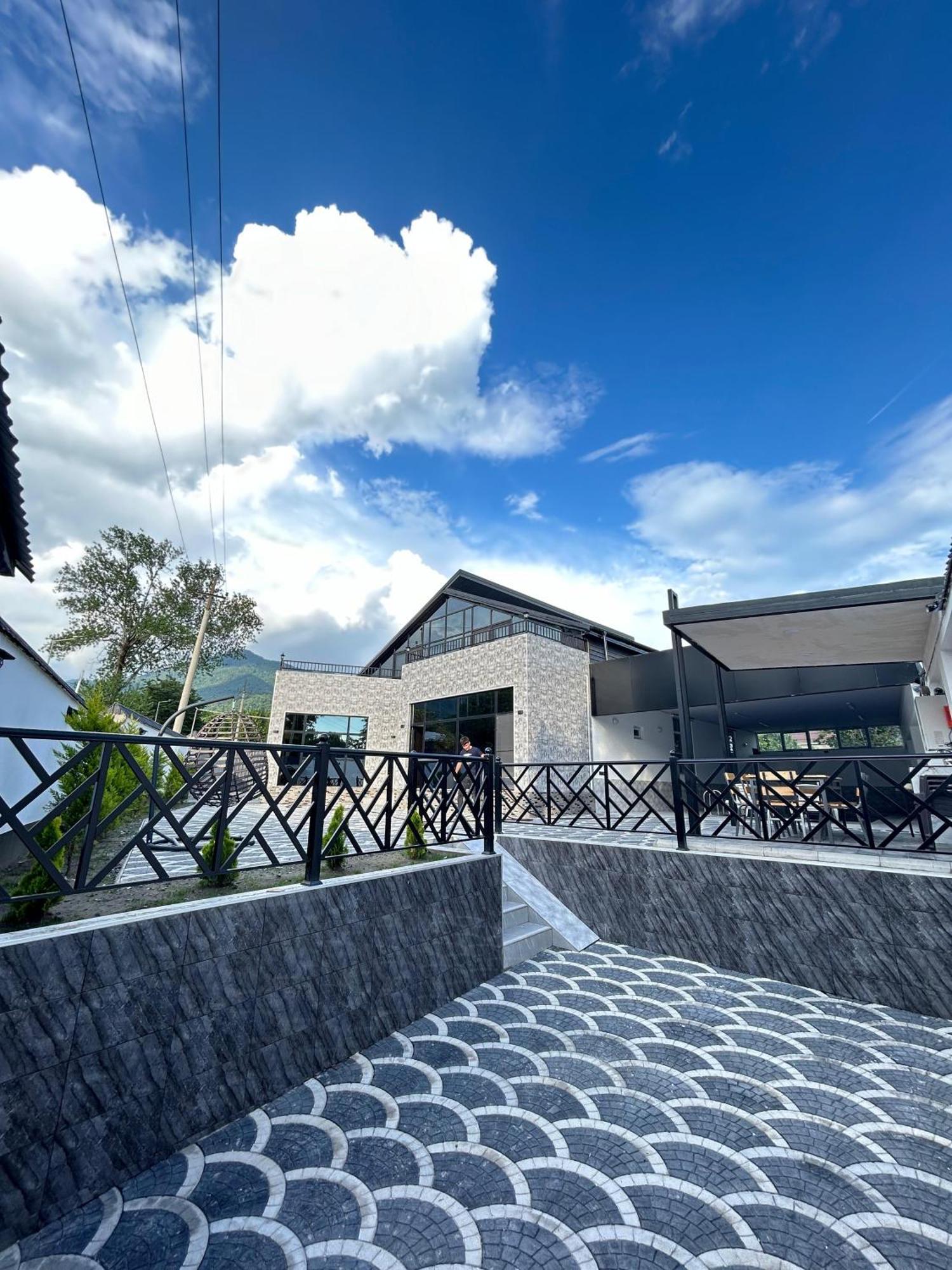 Luxury Milan Mountain Ponoramic Villa, Indoor Heated Pool And Jacuzzi With Mountain View *