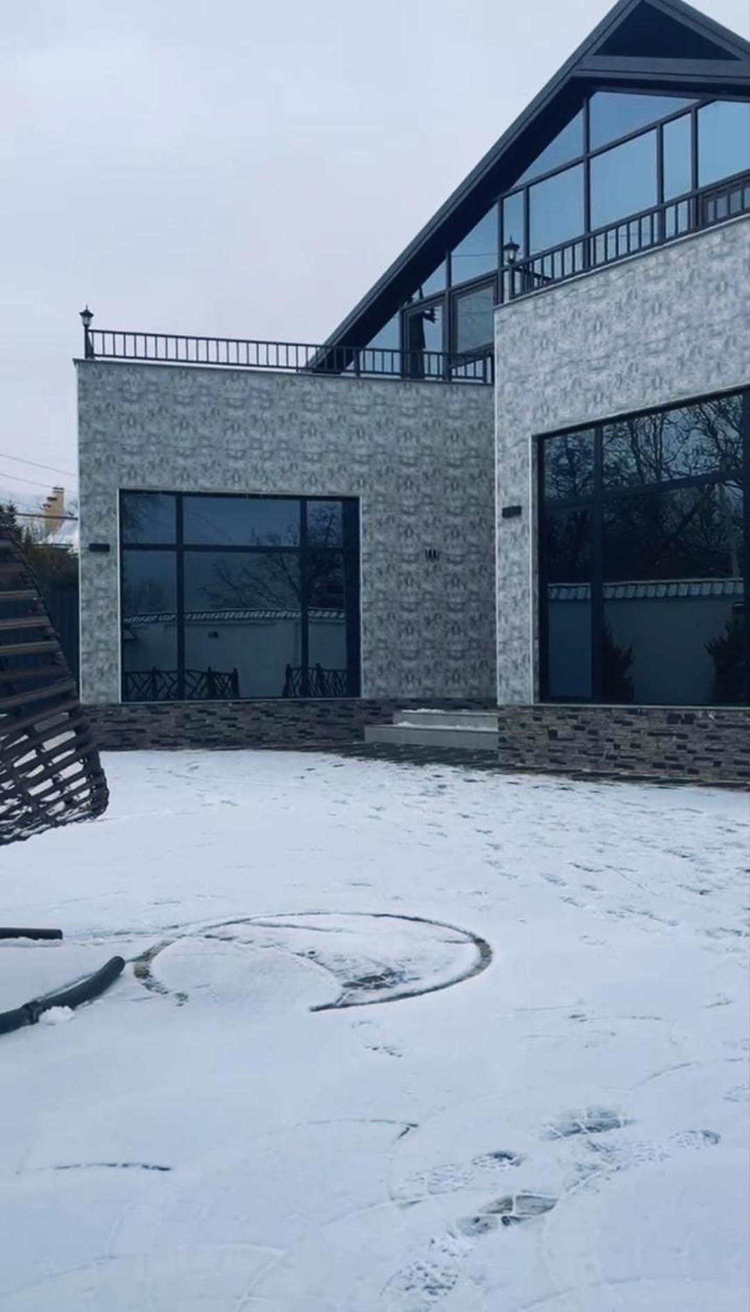 Luxury Milan Mountain Ponoramic Villa, Indoor Heated Pool And Jacuzzi With Mountain View *